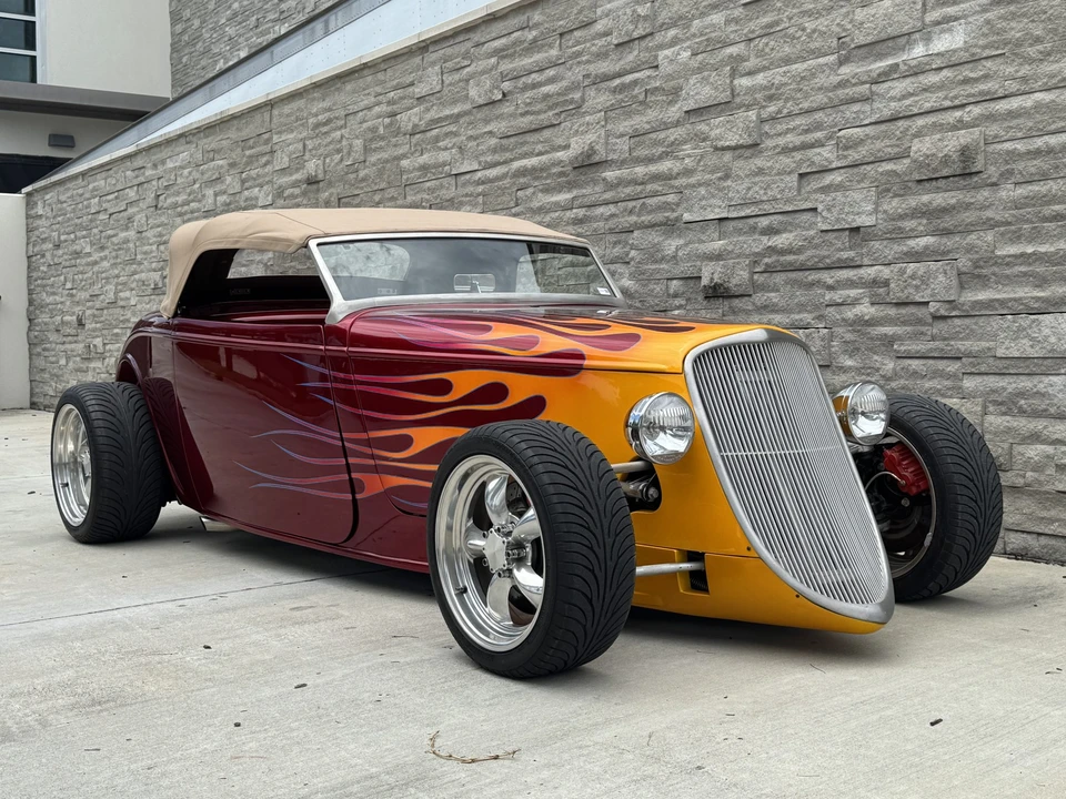 Factory Five Roadster - Image 5 of 31