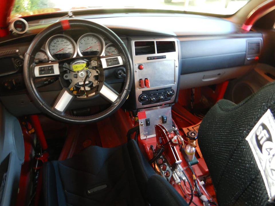 2007 Dodge Magnum SRT8 2nd Gen - Image 30 of 31
