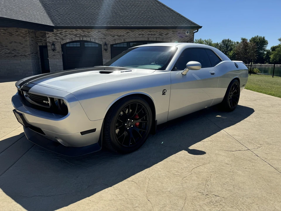 2008 Dodge Challenger SRT8 & 392 3rd Gen - Image 27 of 31