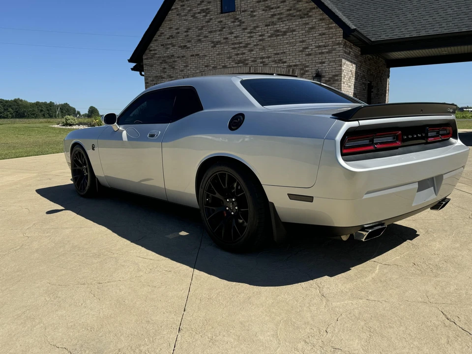 2008 Dodge Challenger SRT8 & 392 3rd Gen - Image 17 of 31
