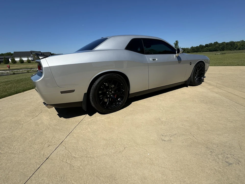 2008 Dodge Challenger SRT8 & 392 3rd Gen - Image 11 of 31