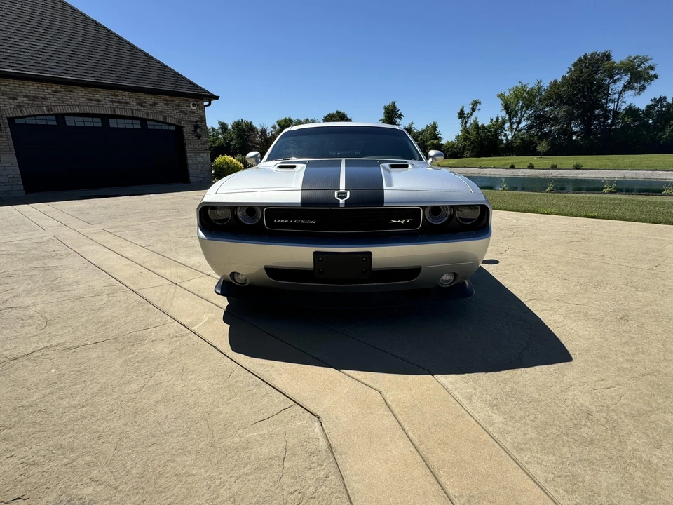 2008 Dodge Challenger SRT8 & 392 3rd Gen - Image 4 of 31