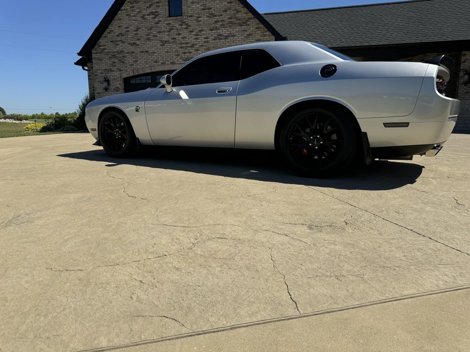 2008 Dodge Challenger SRT8 & 392 3rd Gen - Image 20 of 31