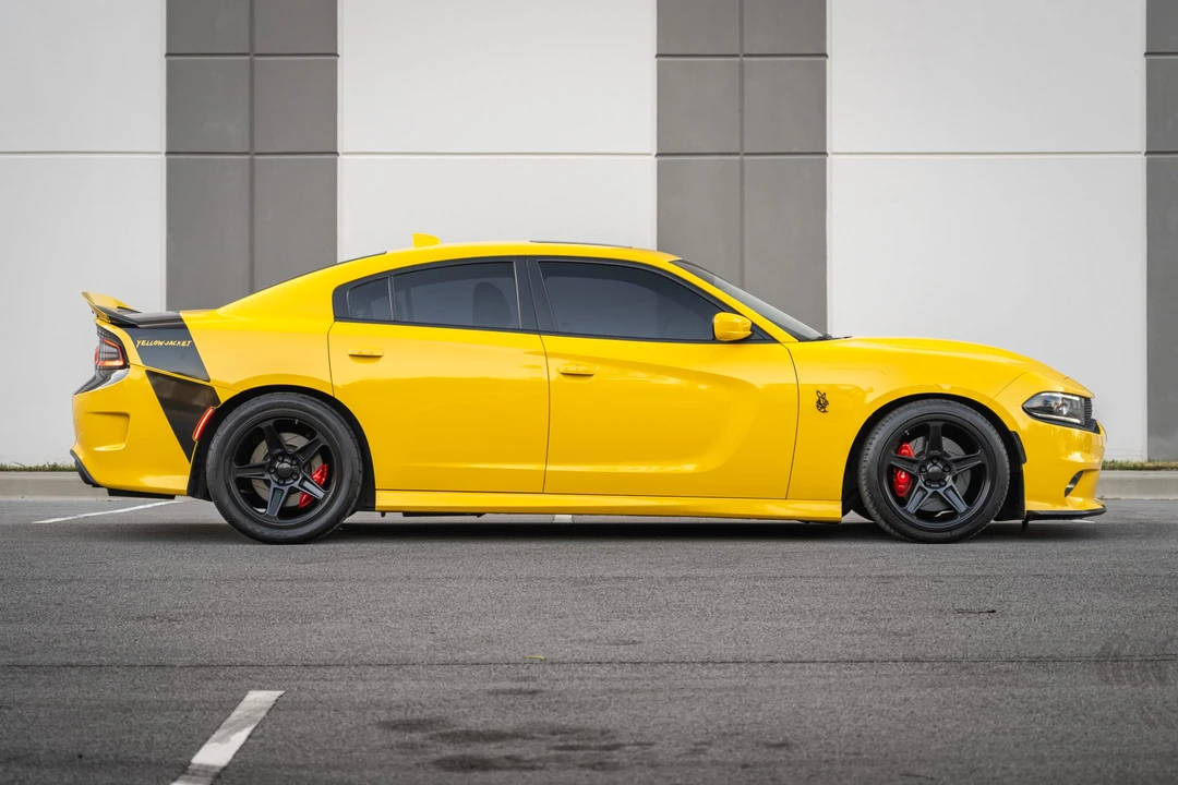2017 Dodge Charger SRT & 392 7th Gen - Image 14 of 31