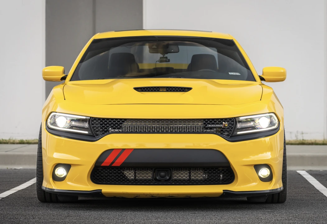 2017 Dodge Charger SRT & 392 7th Gen - Image 5 of 31