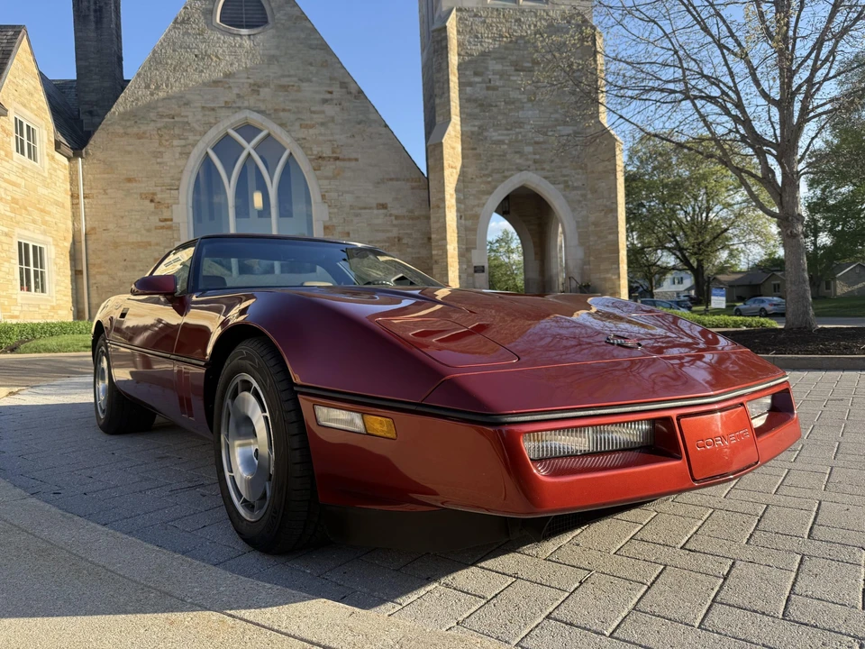 1986 Chevrolet Corvette C4 - Image 12 of 31