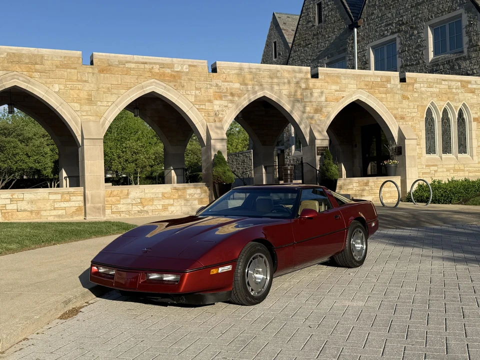 1986 Chevrolet Corvette C4 - Image 4 of 31