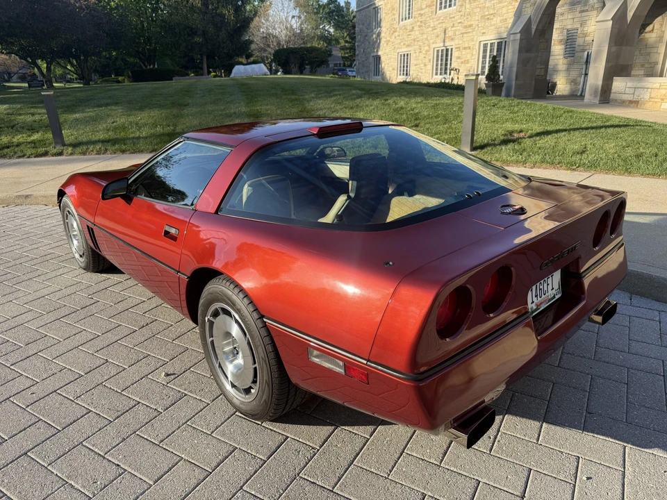 1986 Chevrolet Corvette C4 - Image 10 of 31