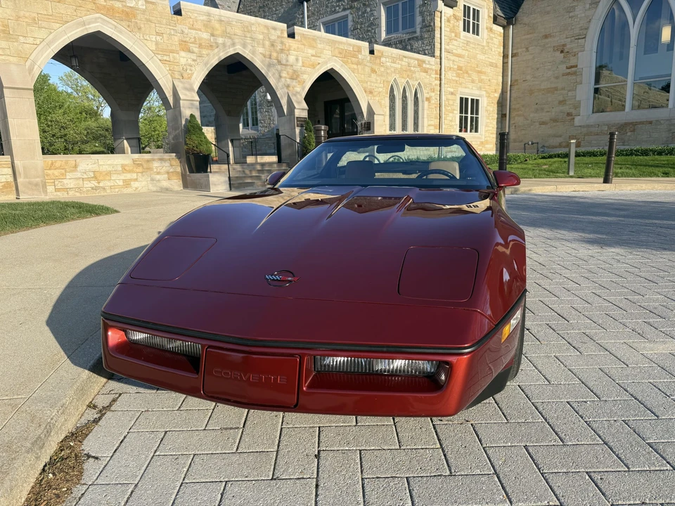 1986 Chevrolet Corvette C4 - Image 2 of 31