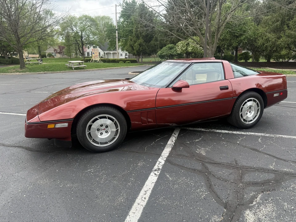 1986 Chevrolet Corvette C4 - Image 26 of 31