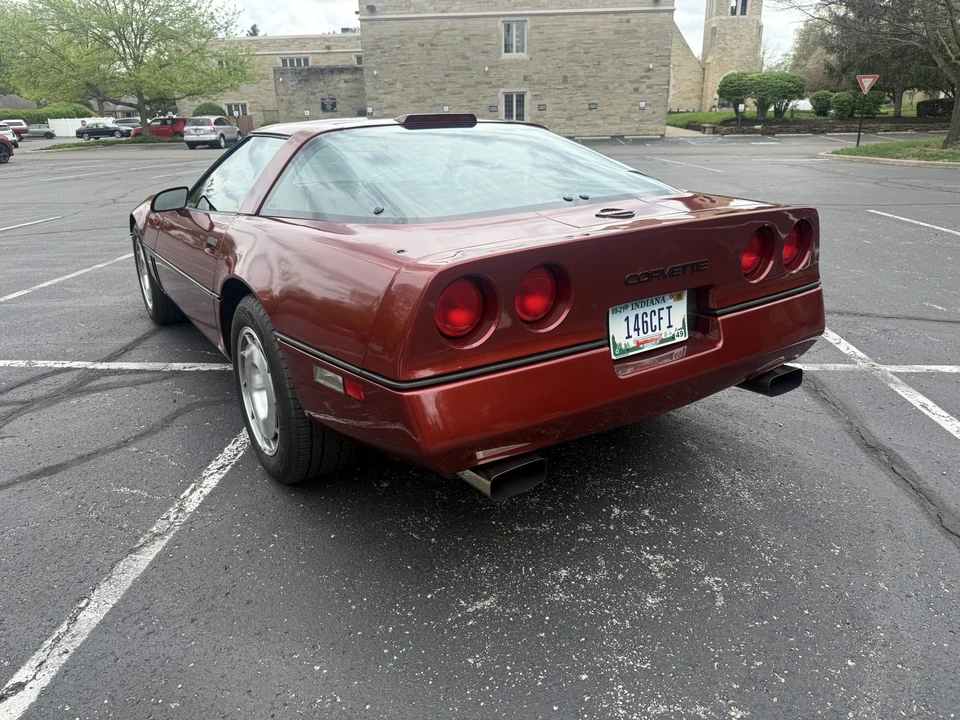 1986 Chevrolet Corvette C4 - Image 22 of 31