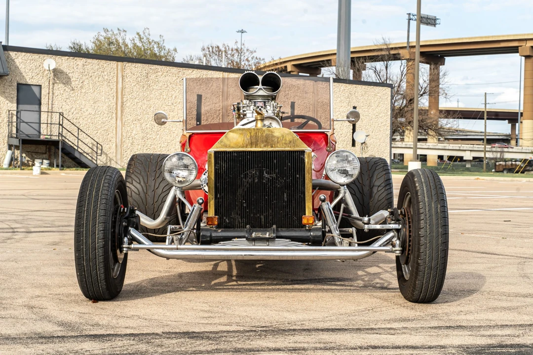 Ford Hot Rod - Image 17 of 31