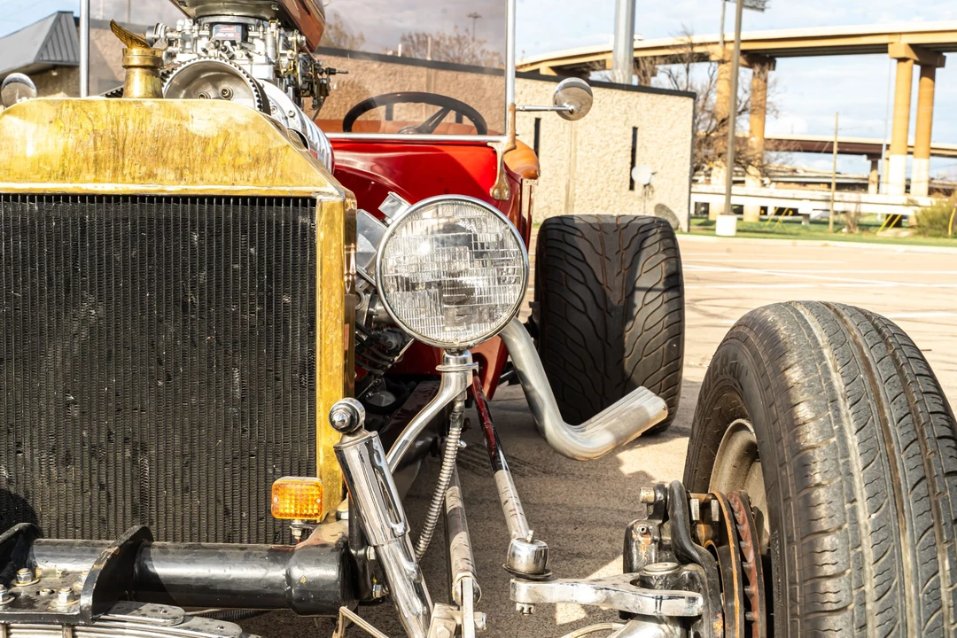 Ford Hot Rod - Image 20 of 31