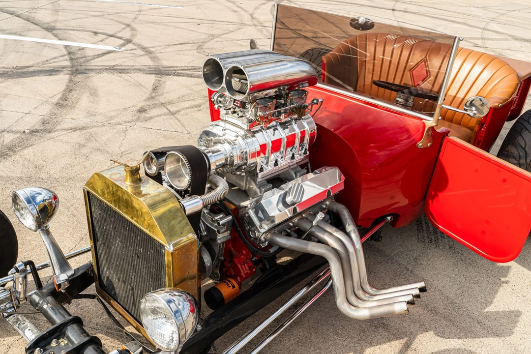 Ford Hot Rod - Image 28 of 31