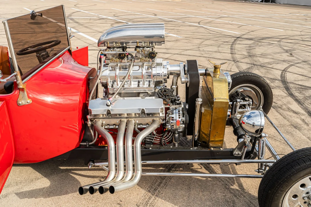 Ford Hot Rod - Image 25 of 31