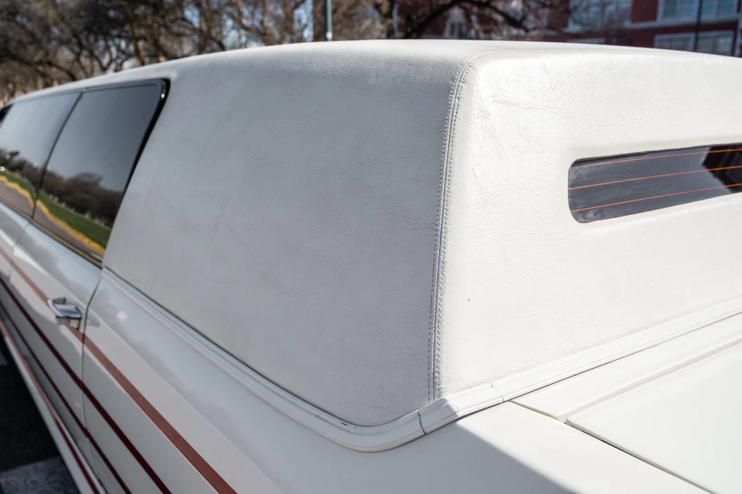 1981 Cadillac Series 70 & 75 - Image 28 of 31