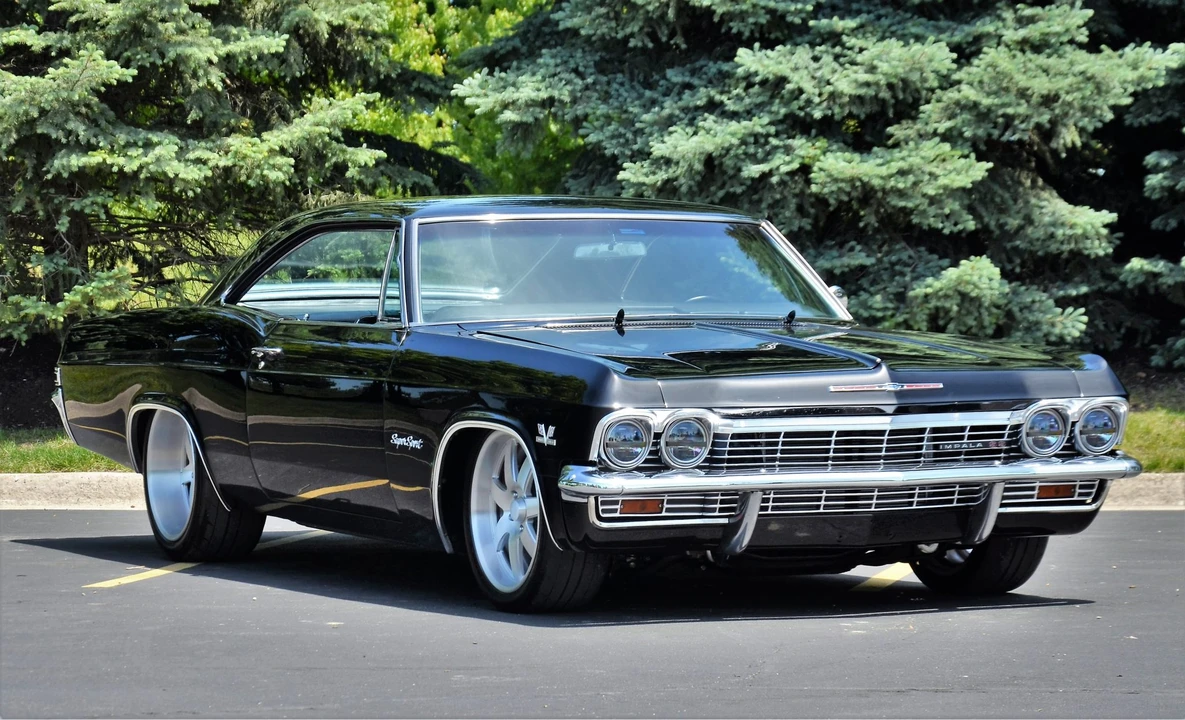 1965 Chevrolet Impala SS 4th Gen - Image 13 of 31