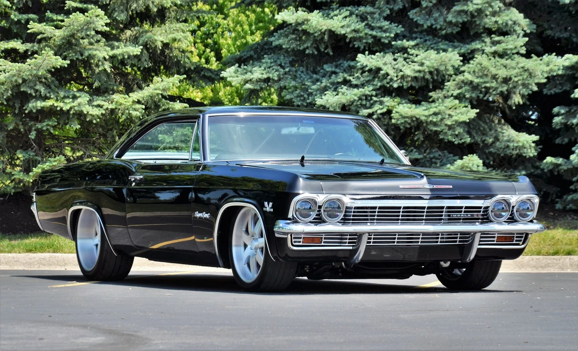 1965 Chevrolet Impala SS 4th Gen - Image 14 of 31