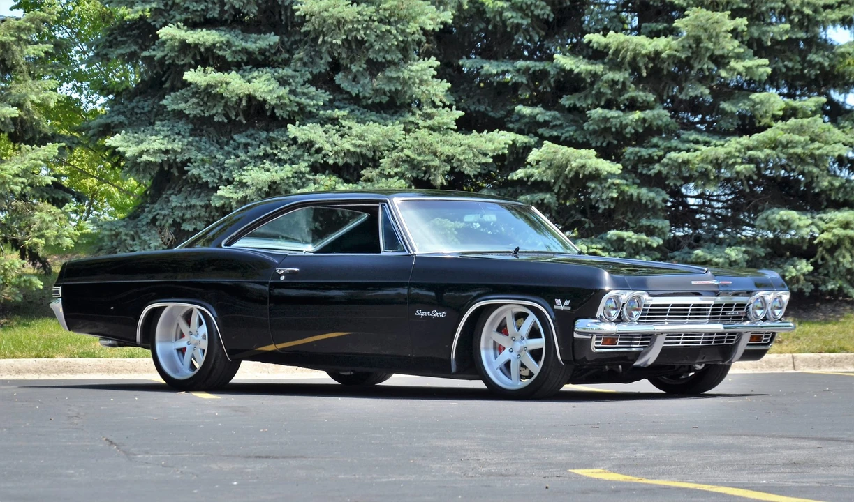 1965 Chevrolet Impala SS 4th Gen - Image 16 of 31