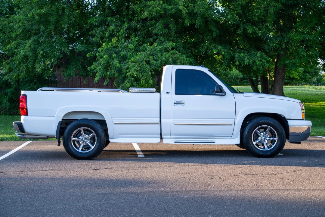 2005 Chevrolet Silverado 1st Gen - Image 8 of 31