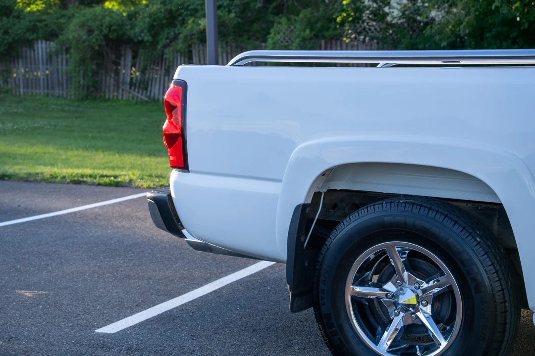 2005 Chevrolet Silverado 1st Gen - Image 18 of 31