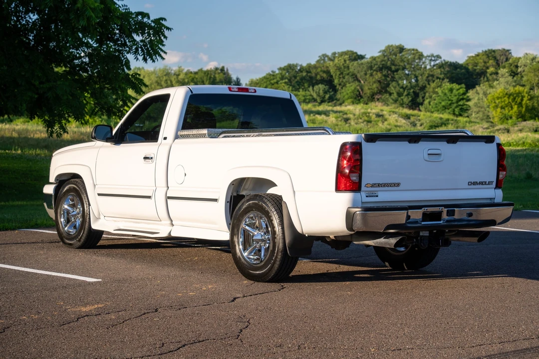 2005 Chevrolet Silverado 1st Gen - Image 5 of 31