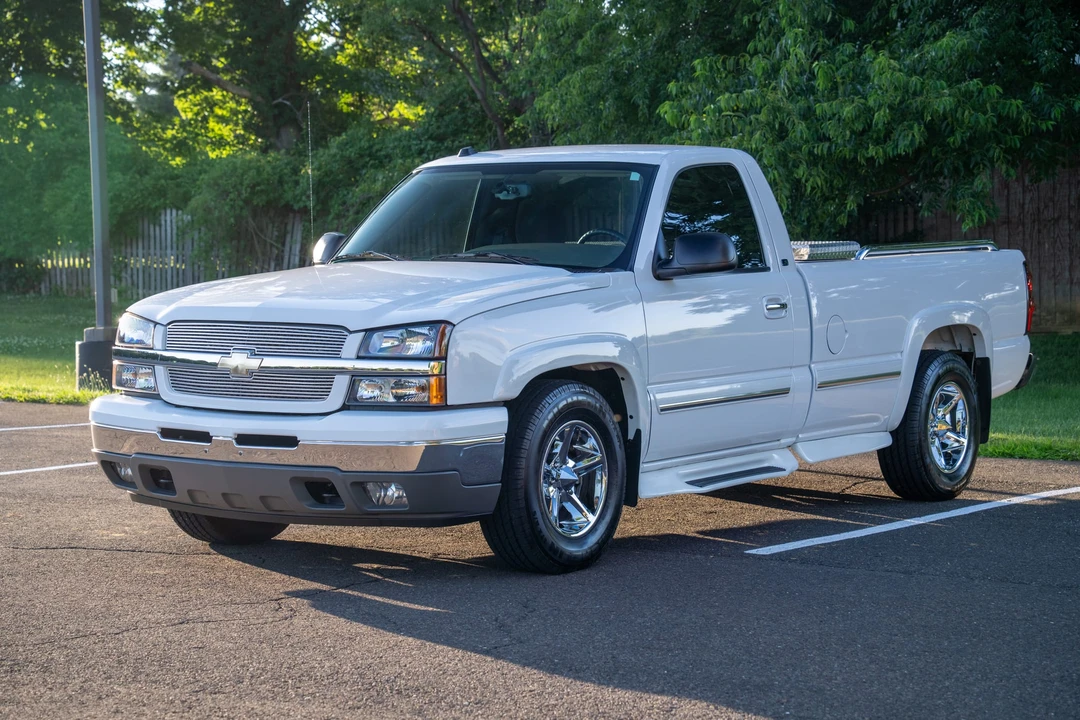 2005 Chevrolet Silverado 1st Gen - Image 3 of 31