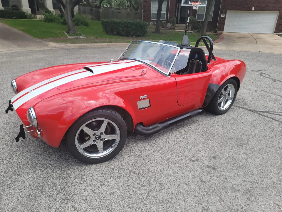 Shelby Cobra Replica - Image 2 of 31
