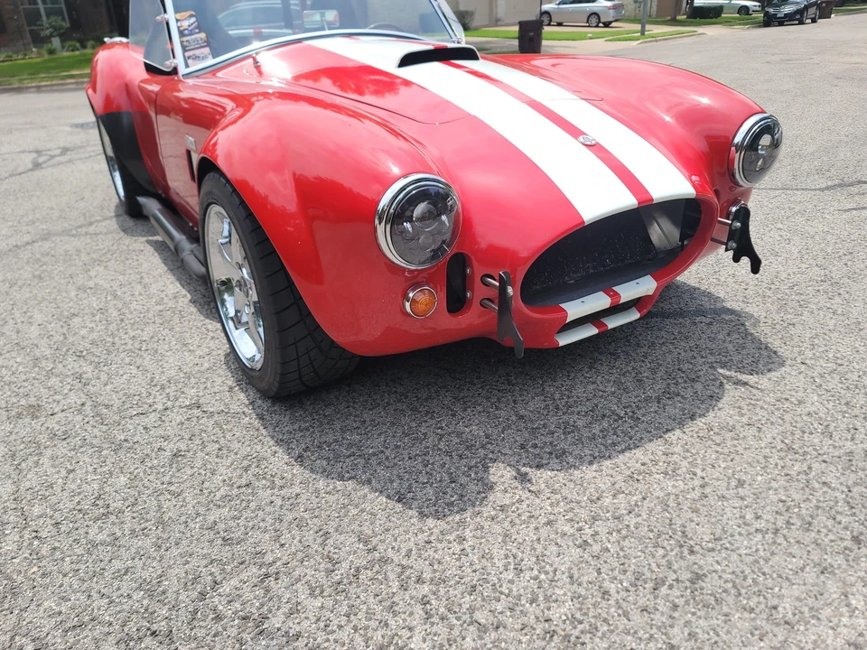 Shelby Cobra Replica - Image 17 of 31