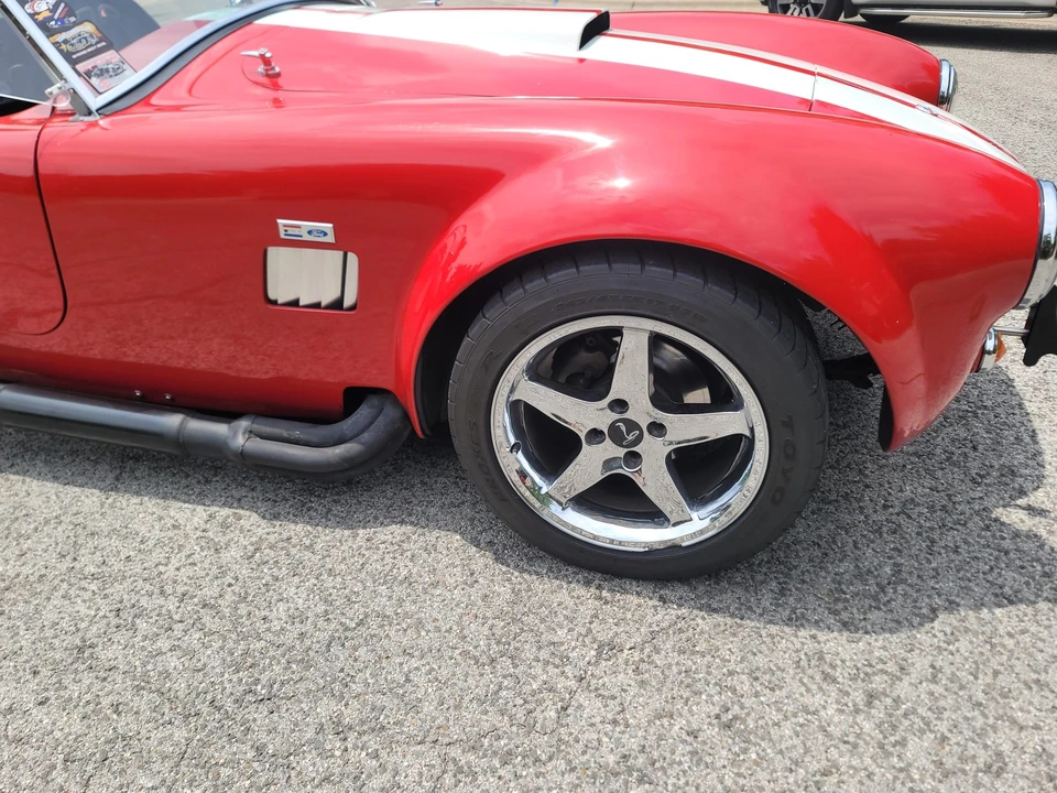 Shelby Cobra Replica - Image 20 of 31