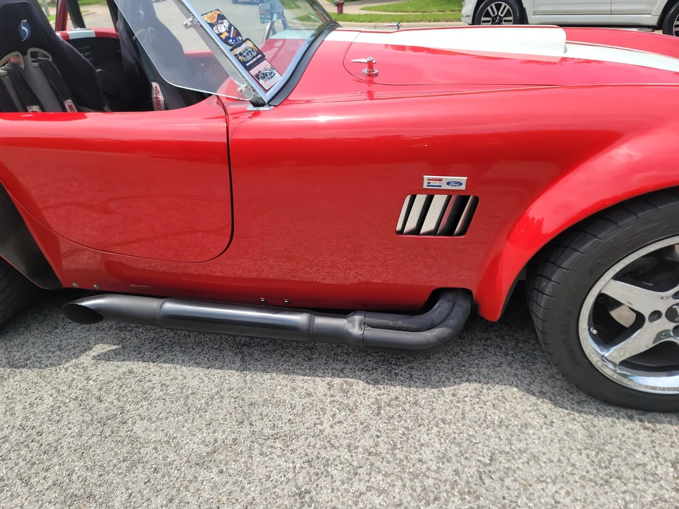 Shelby Cobra Replica - Image 21 of 31