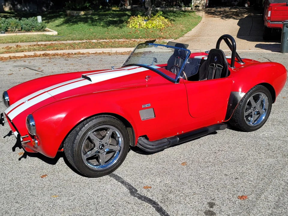 Shelby Cobra Replica - Image 3 of 31