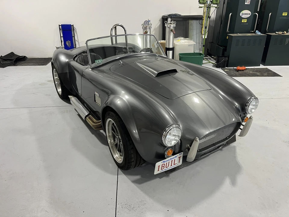 Shelby Cobra Replica - Image 5 of 31