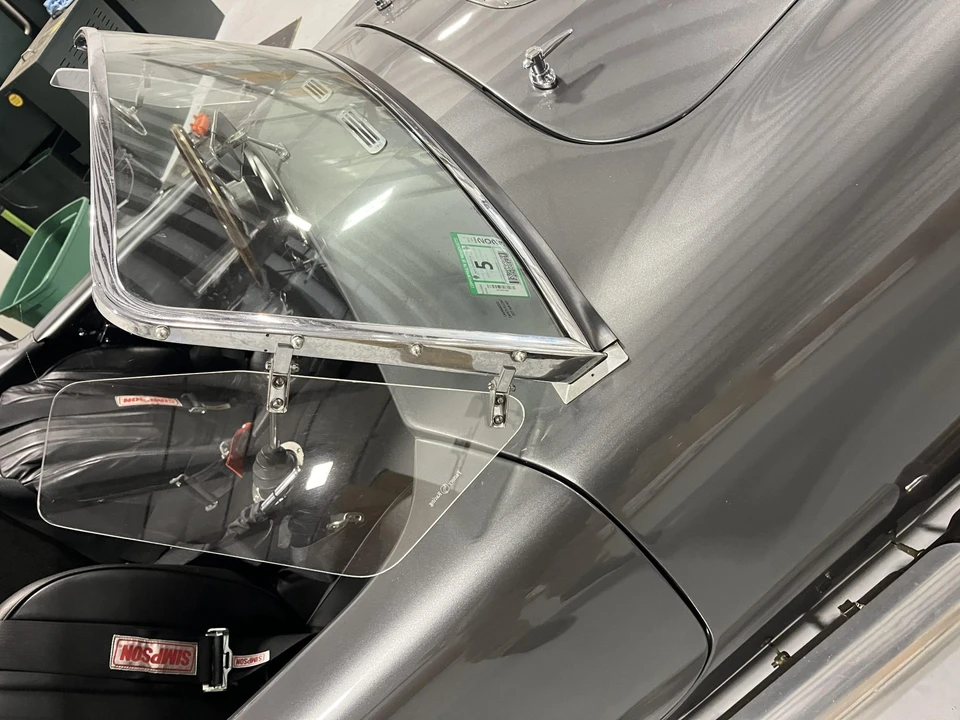Shelby Cobra Replica - Image 15 of 31