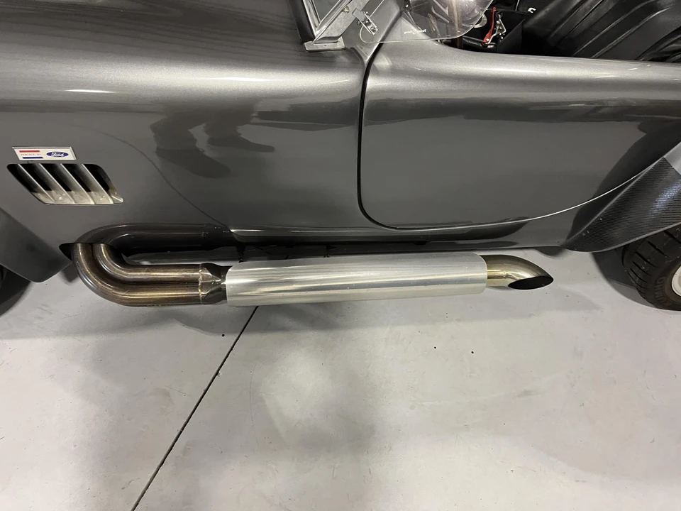 Shelby Cobra Replica - Image 22 of 31