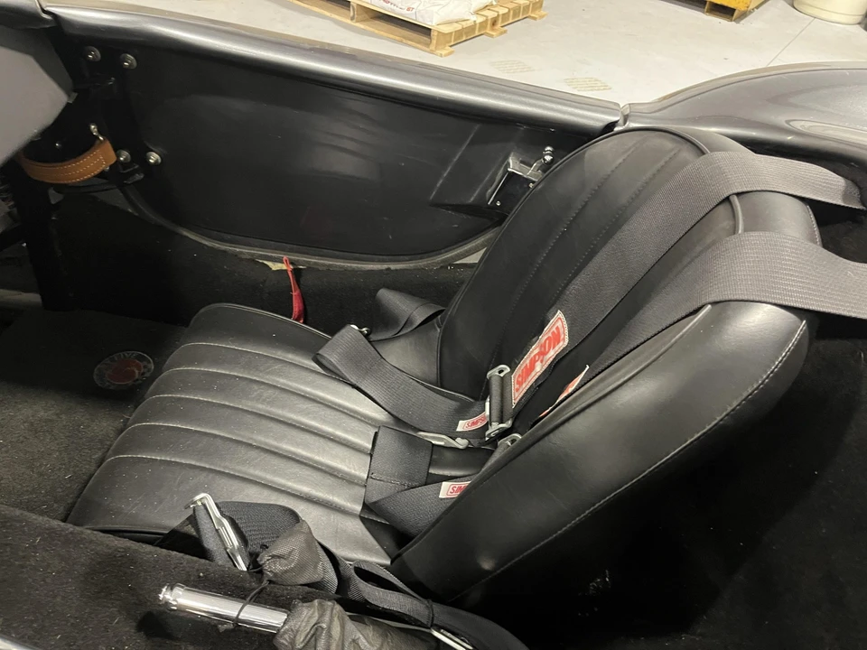 Shelby Cobra Replica - Image 31 of 31