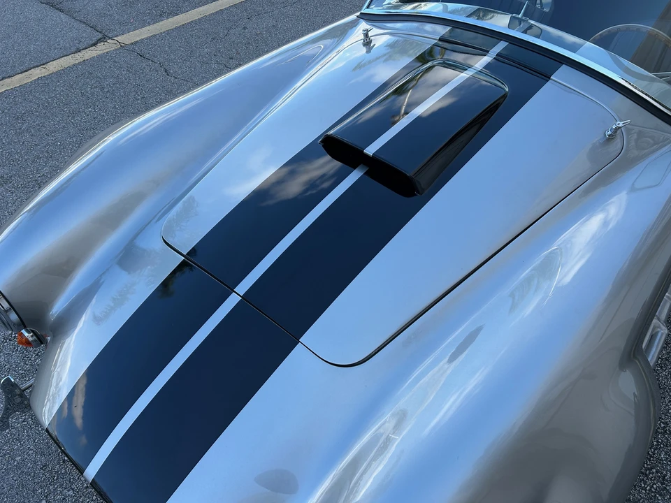 Shelby Cobra Replica - Image 19 of 31