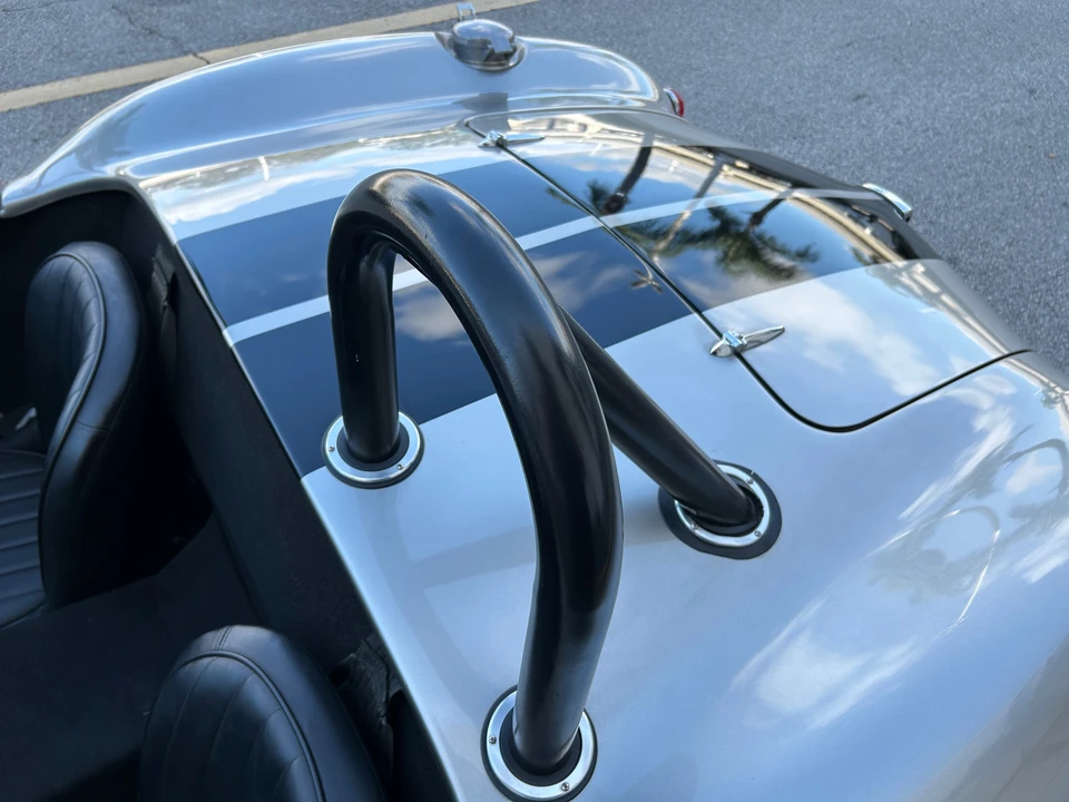 Shelby Cobra Replica - Image 26 of 31