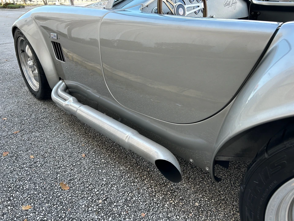 Shelby Cobra Replica - Image 22 of 31
