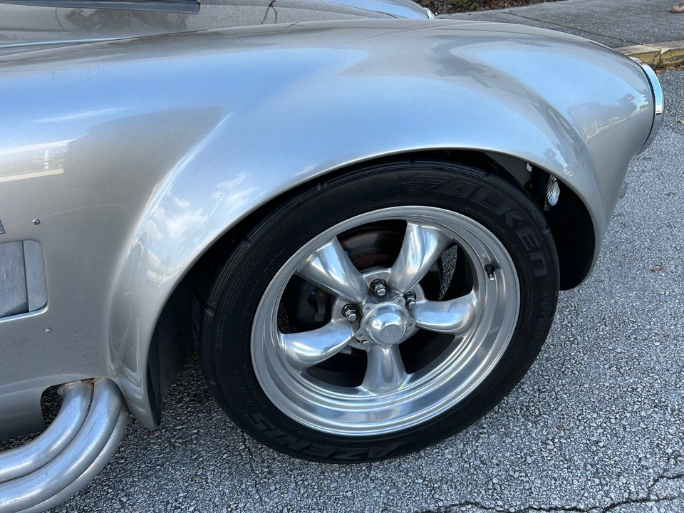 Shelby Cobra Replica - Image 30 of 31