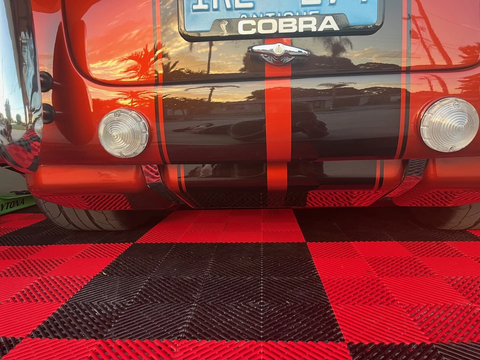Shelby Cobra Replica - Image 23 of 31