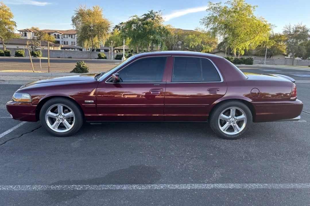 2004 Mercury Marauder - Image 3 of 8
