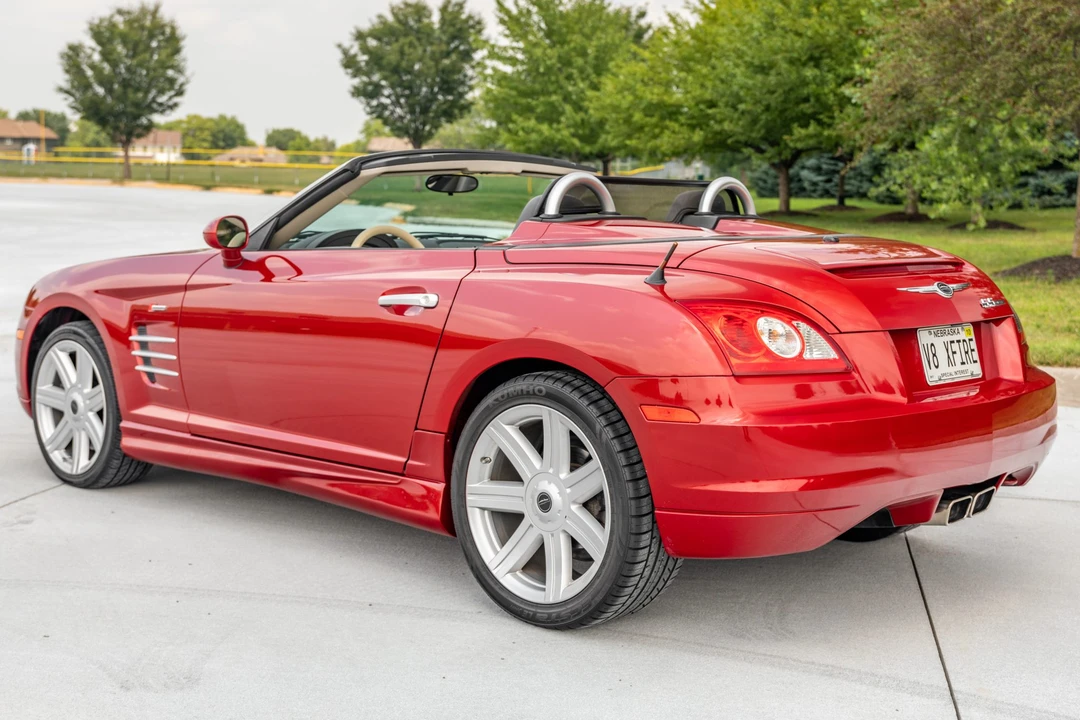 2005 Chrysler Crossfire - Image 3 of 31