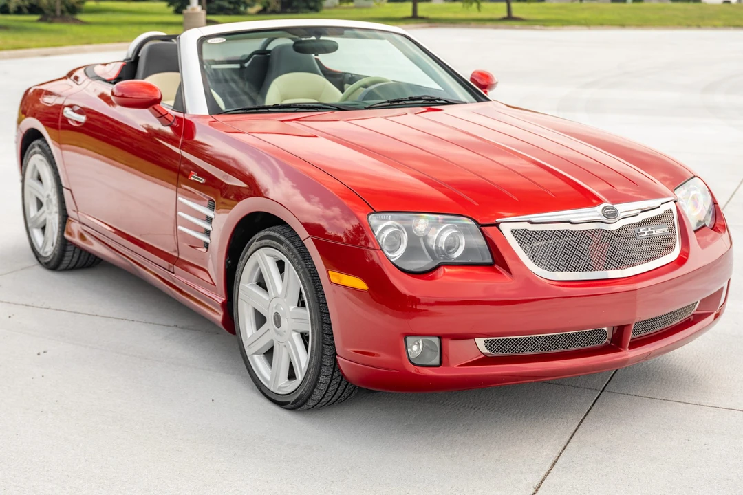 2005 Chrysler Crossfire - Image 7 of 31