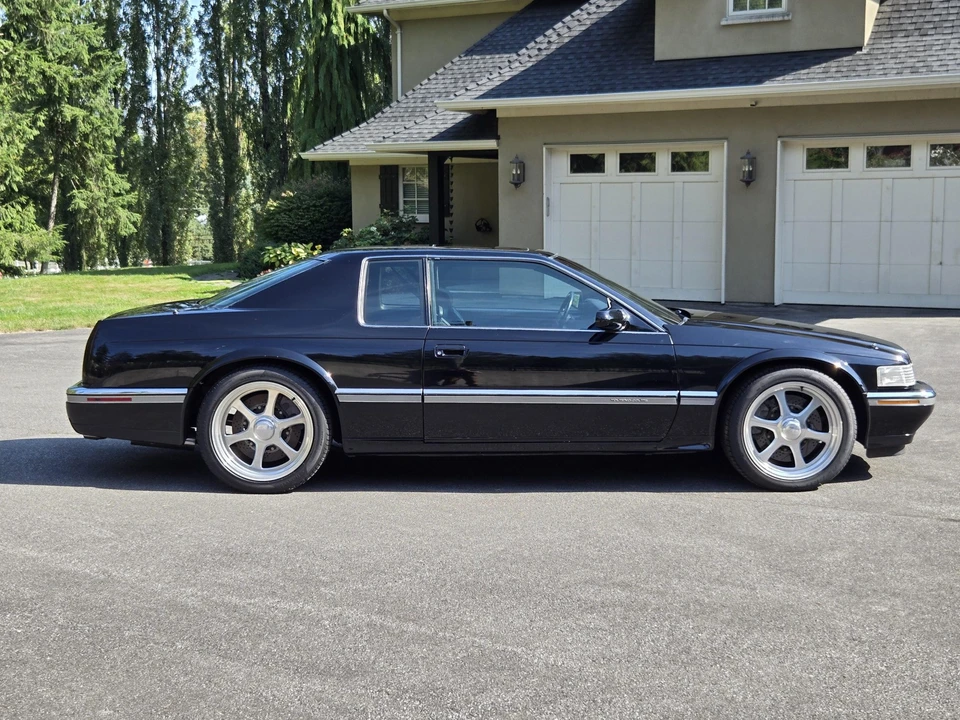 1993 Cadillac Eldorado 11th Gen - Image 14 of 31