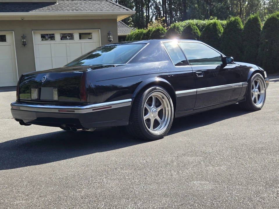 1993 Cadillac Eldorado 11th Gen - Image 15 of 31