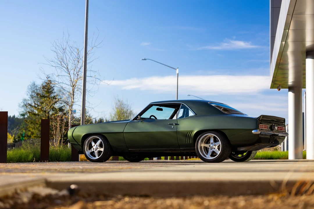 Chevrolet Camaro 1st Gen - Image 7 of 31