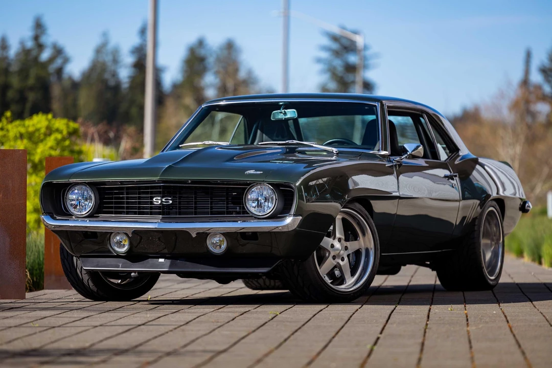 Chevrolet Camaro 1st Gen - Image 4 of 31