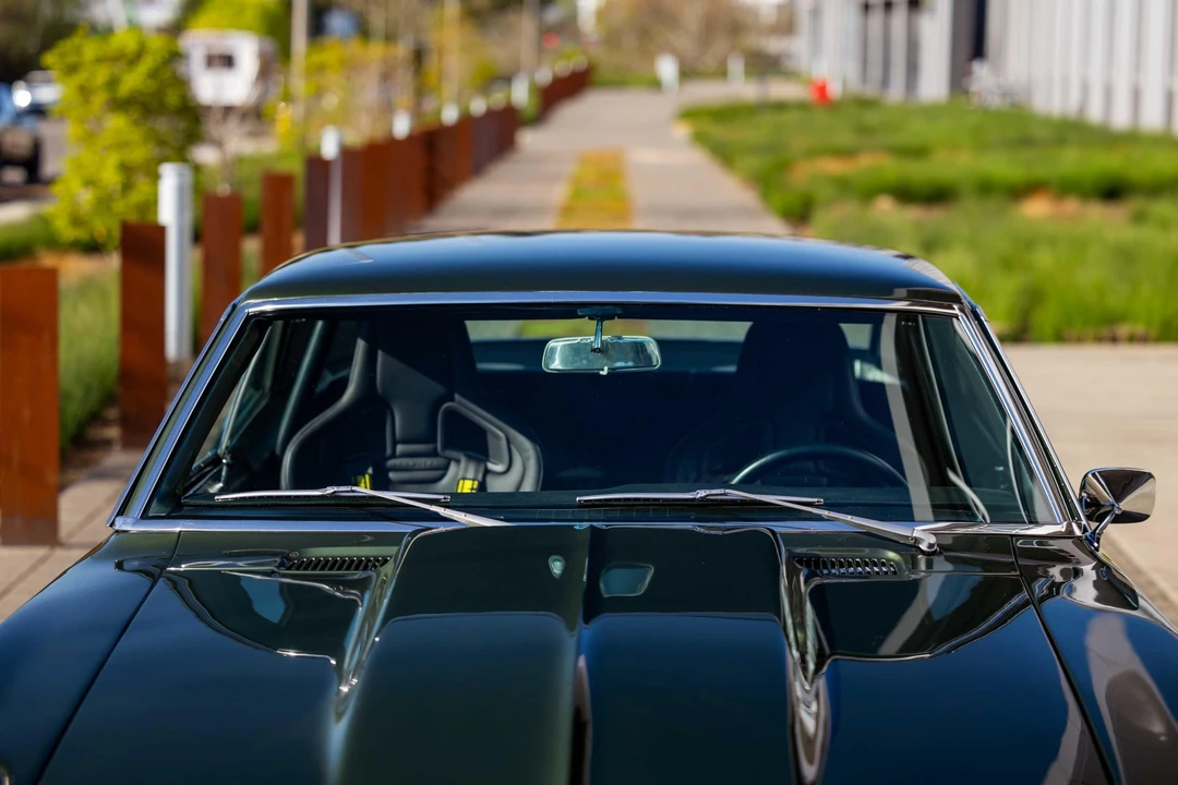 Chevrolet Camaro 1st Gen - Image 28 of 31