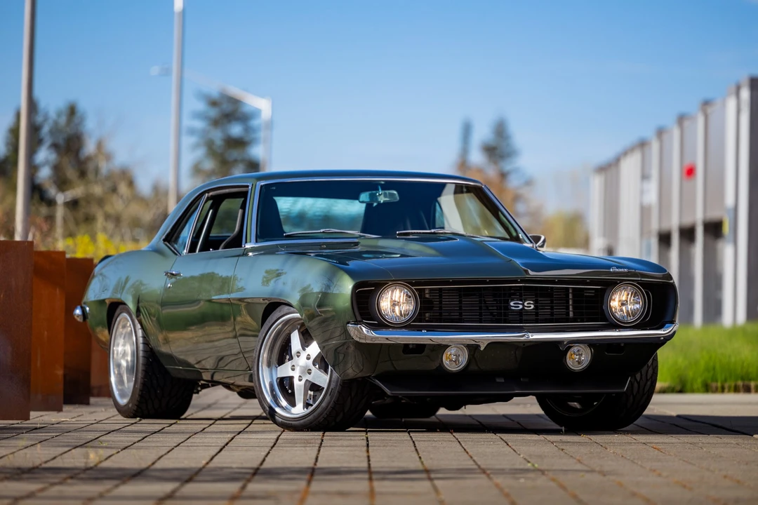 Chevrolet Camaro 1st Gen - Image 22 of 31